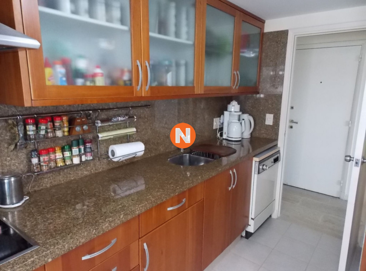 Apartamento Ref.222195 - Apto primera fila en la Mansa vista al Mar!!