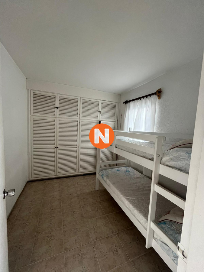 Apartamento Ref.213409 - Apartamento en Venta, 3 dormitorios, Peninsula