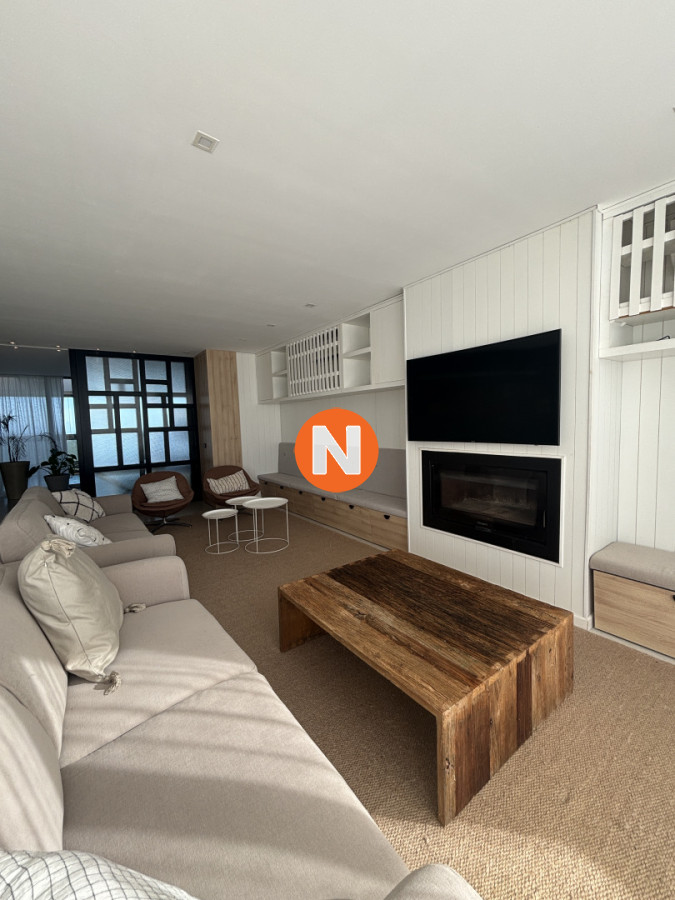 Apartamento Ref.224550 - Penthouse a la Venta, Edificio Imperiale