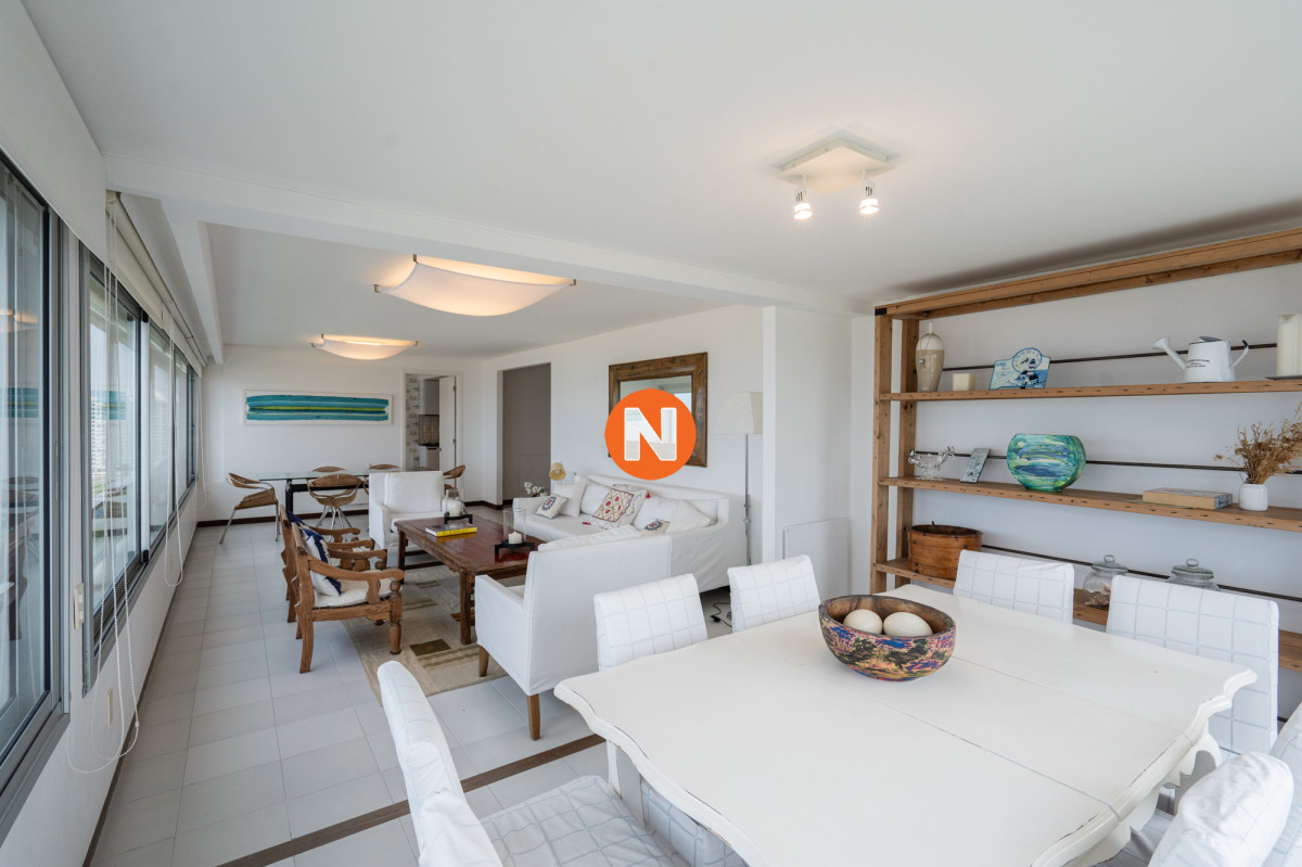 Apartamento Ref.155838 - Apartamento en Venta yAlquiler, Brava, Punta del Este, 3 Dormitorios.