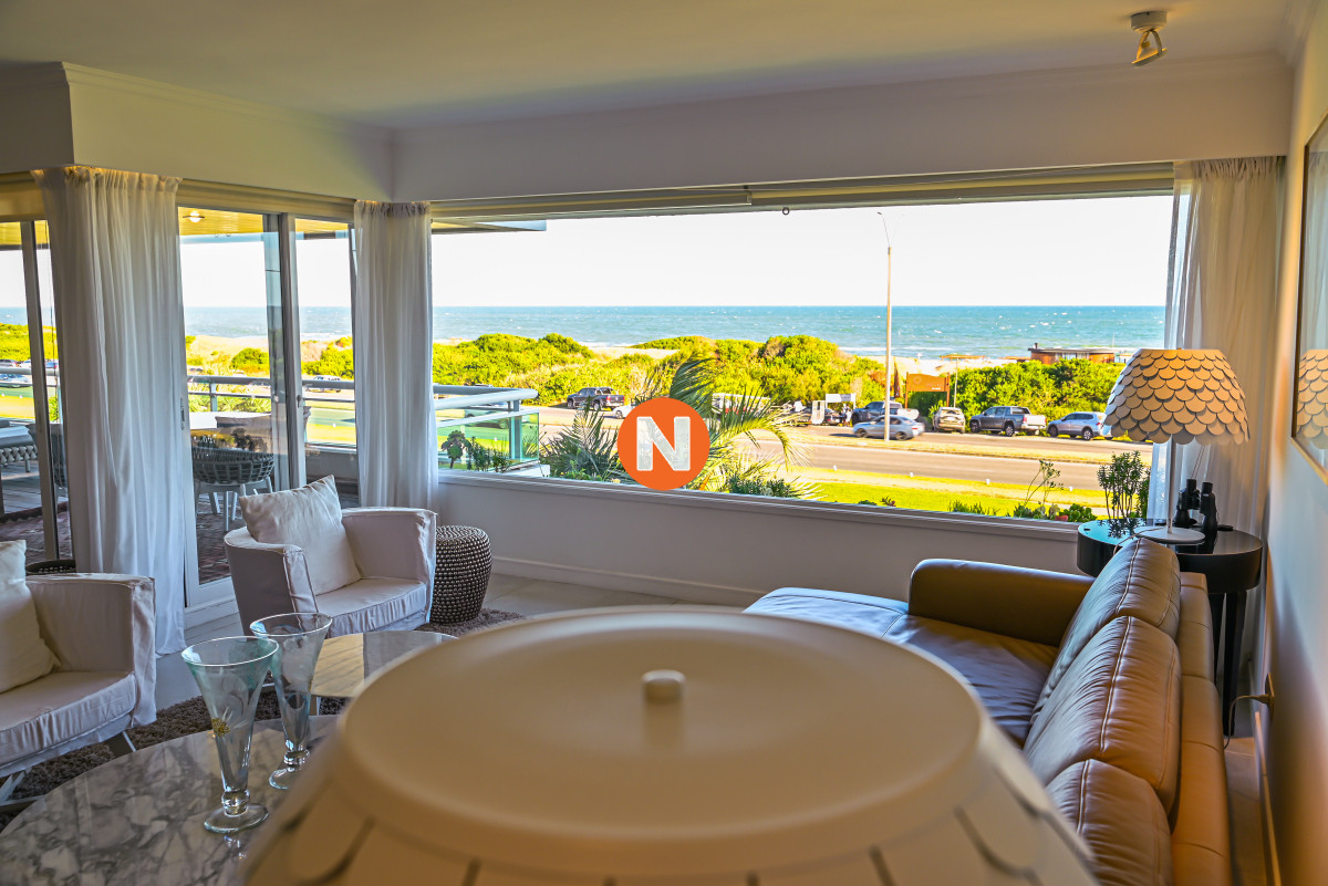 Apartamento Ref.155262 - Apartamento en Venta, Brava, Punta del Este, 3 Dormitorios.