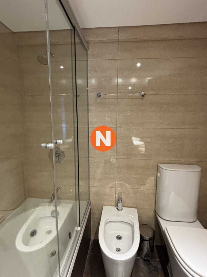 Apartamento Ref.224233 - APTO EN VENTA DE 2 DORMITORIOS EN PLAYA MANSA PUNTA DEL ESTE