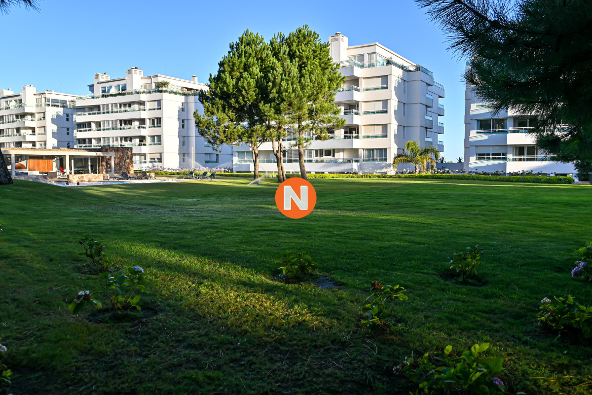 Apartamento Ref.155262 - Apartamento en Venta, Brava, Punta del Este, 3 Dormitorios.