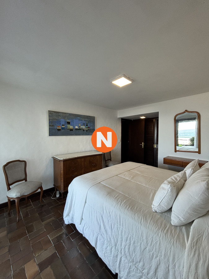 Apartamento Ref.111 - Apartamento en Alquiler, Peninsula, Punta del Este, 3 Dormitorios.