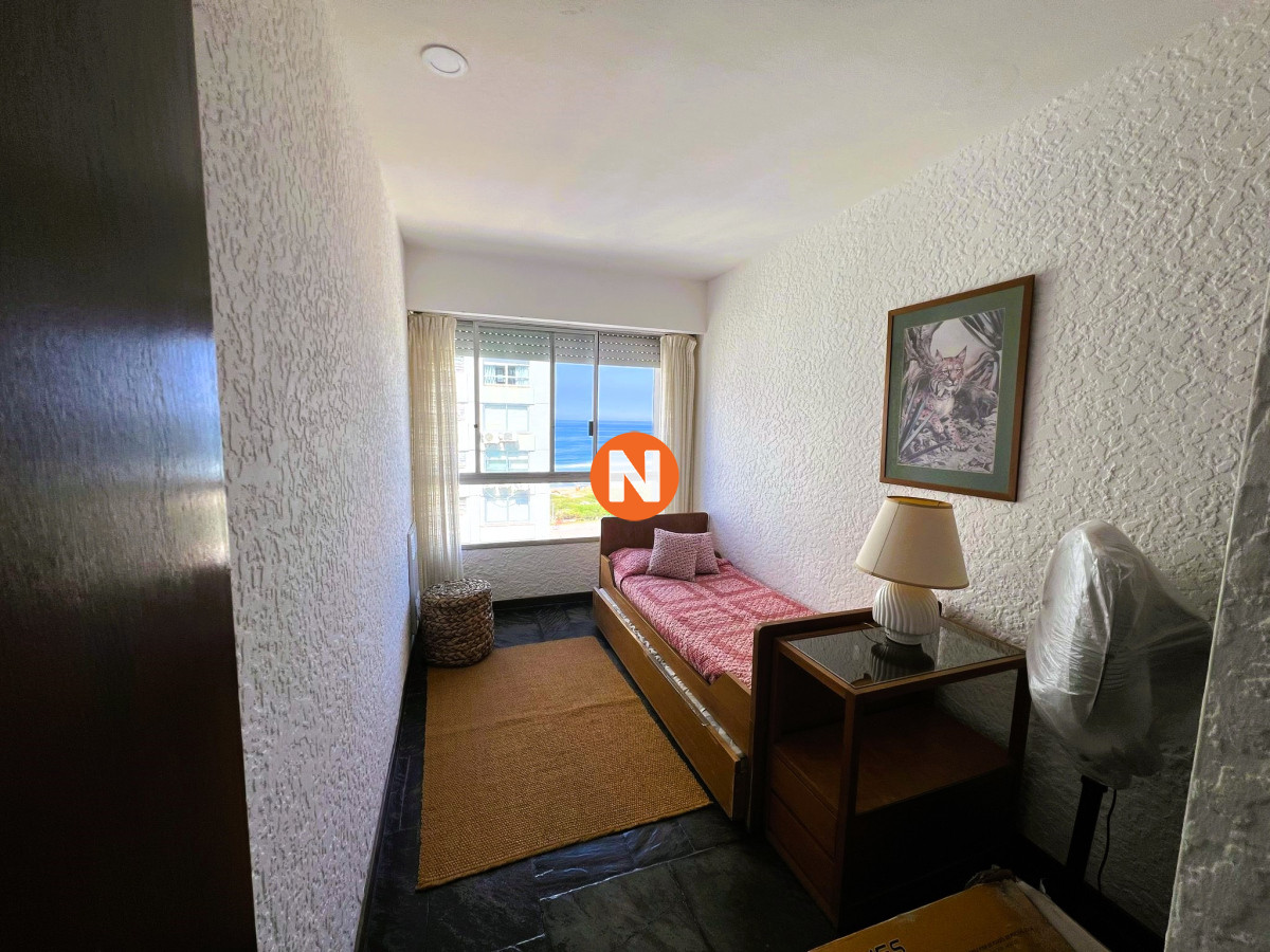 Apartamento Ref.223387 - Apartamento en Venta, 3 dormitorios, Playa Brava