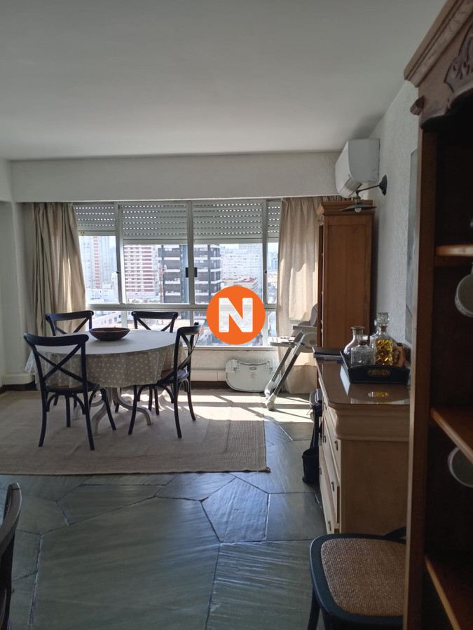 Apartamento Ref.5621 - Apartamento en Alquiler, Peninsula, Punta del Este, 3 Dormitorios.