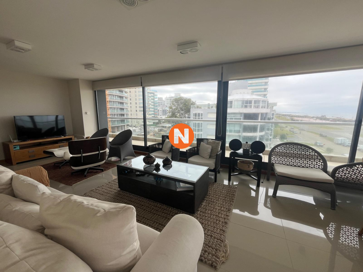 Apartamento Ref.223712 - Penthouse en la Brava en venta, primera línea