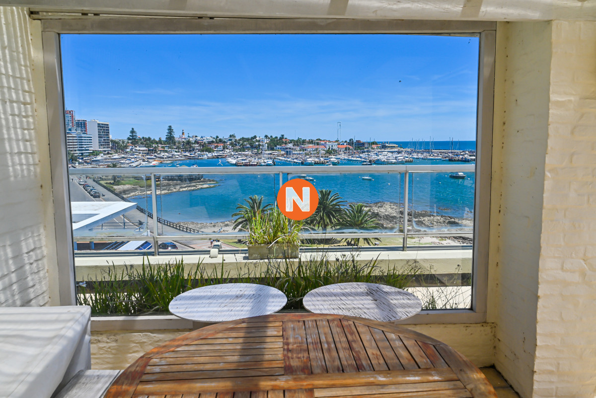 Apartamento Ref.9184 - Apartamento en venta y alquiler, Peninsula, Punta del Este, 3 Dormitorios.