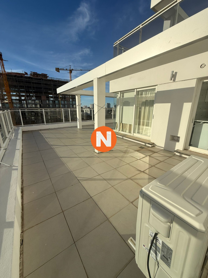 Apartamento Ref.223802 - PENTHOUSE VENTA TORRE DE CATEGORIA