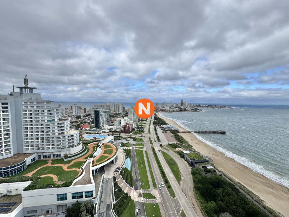 Apartamento Ref.225284 - ESPECTACULAR APARTAMENTO PENTHOUSE DUPLEX EN MILENIUM PUNTA DEL ESTE