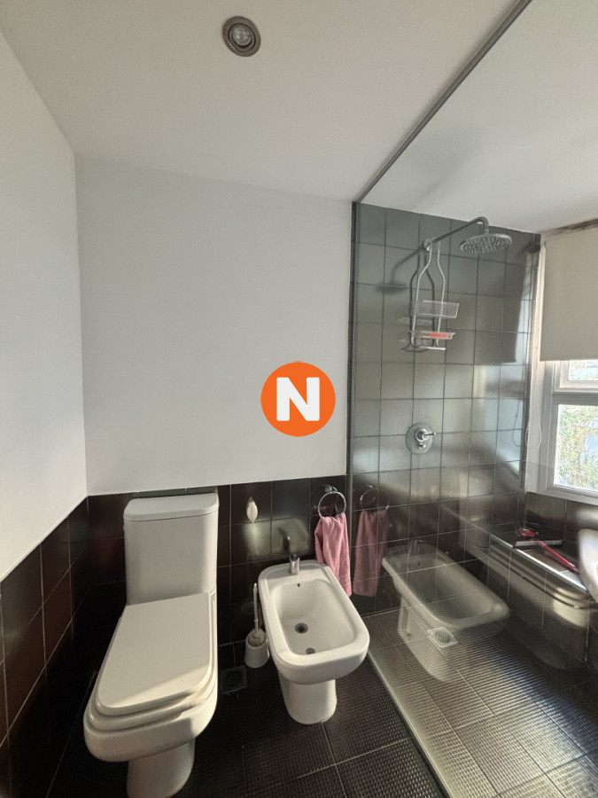 Apartamento Ref.8537 - Apartamento en Venta y Alquiler, Mansa, Punta del Este, 2 Dormitorios.