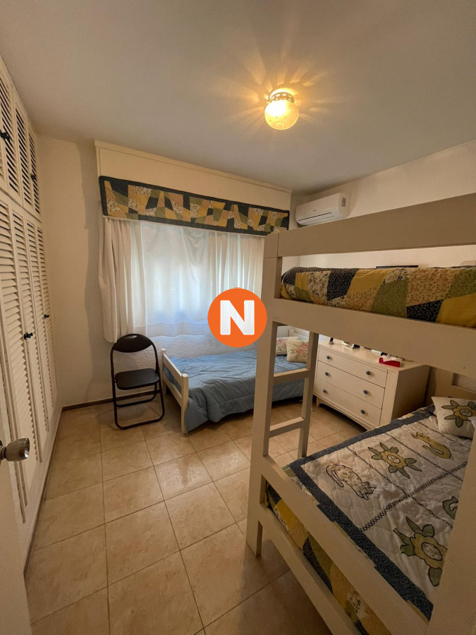 Apartamento Ref.213409 - Apartamento en Venta, 3 dormitorios, Peninsula