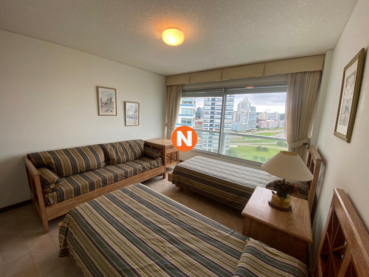 Apartamento Ref.207 - Venta apartamento en brava 3 dormitorios 