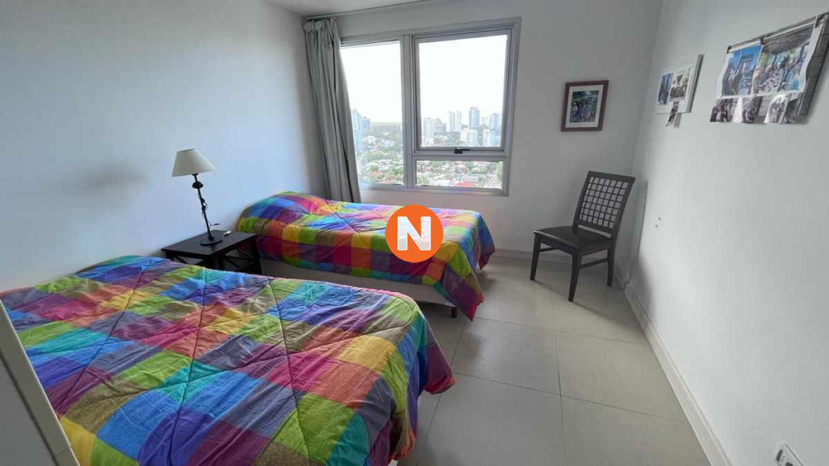 Apartamento Ref.221108 - Departamento en Venta con vista al mar Playa mansa.