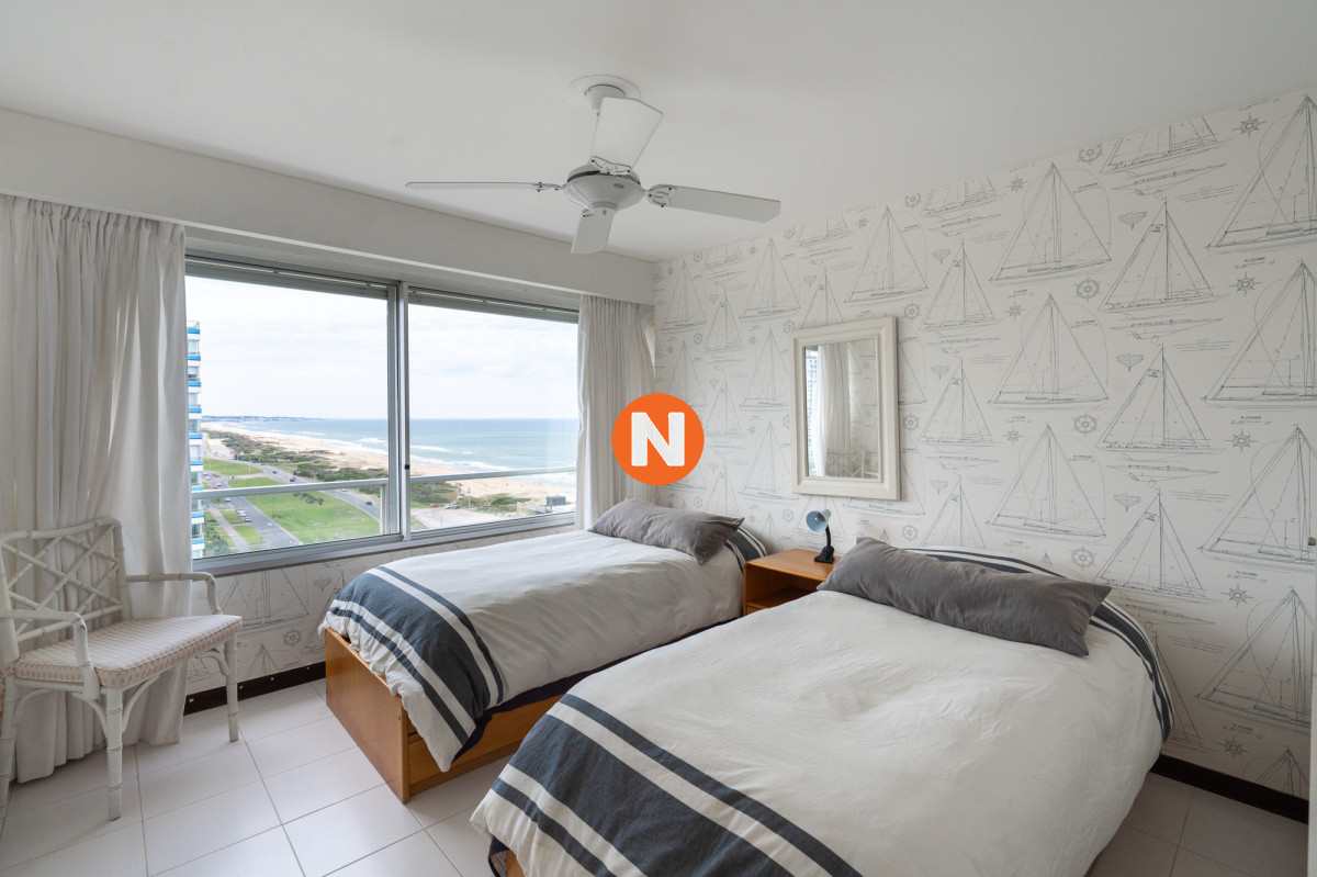 Apartamento Ref.155838 - Apartamento en Venta yAlquiler, Brava, Punta del Este, 3 Dormitorios.