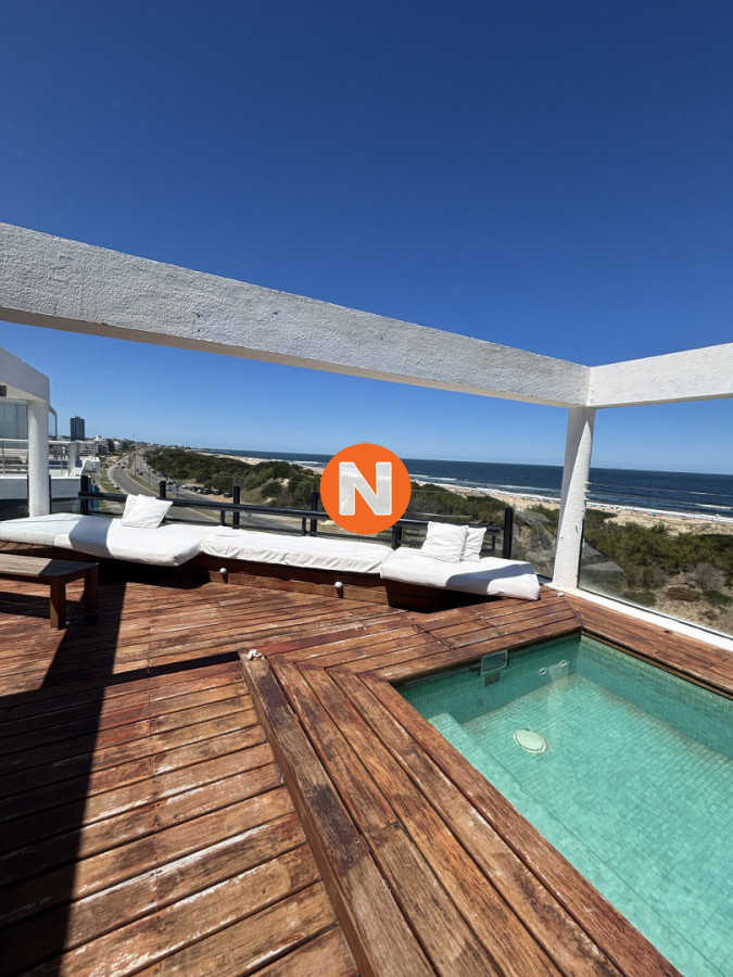 Apartamento Ref.5878 - Excelente Pent House dúplex con una vista extraordinaria al Océano Atlántico