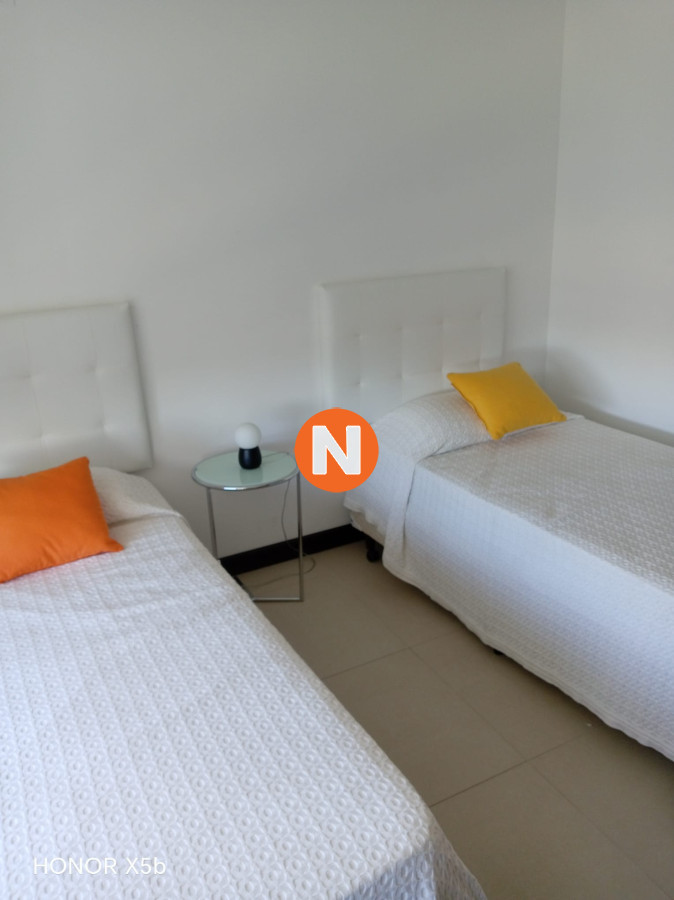Apartamento Ref.8281 - Apartamento en Venta y Alquiler, Mansa, Punta del Este, 3 Dormitorios.