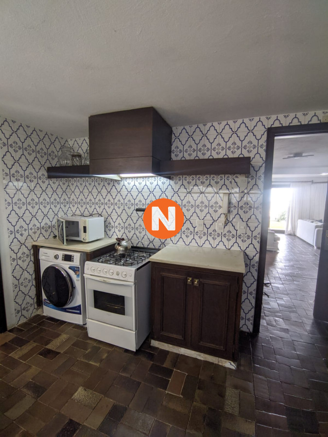 Apartamento Ref.111 - Apartamento en Alquiler, Peninsula, Punta del Este, 3 Dormitorios.