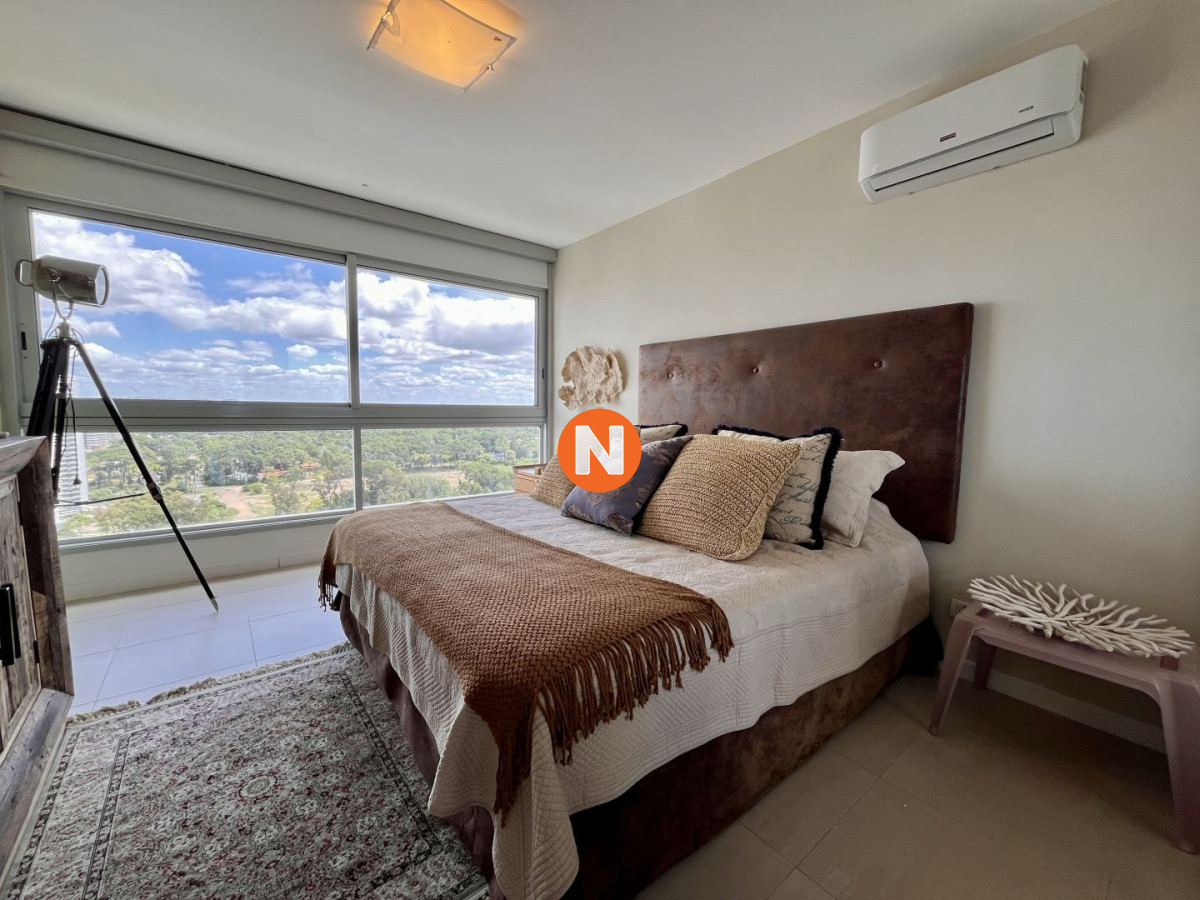 Apartamento Ref.223788 - Exclusivo Penthouse en primera linea en Venta