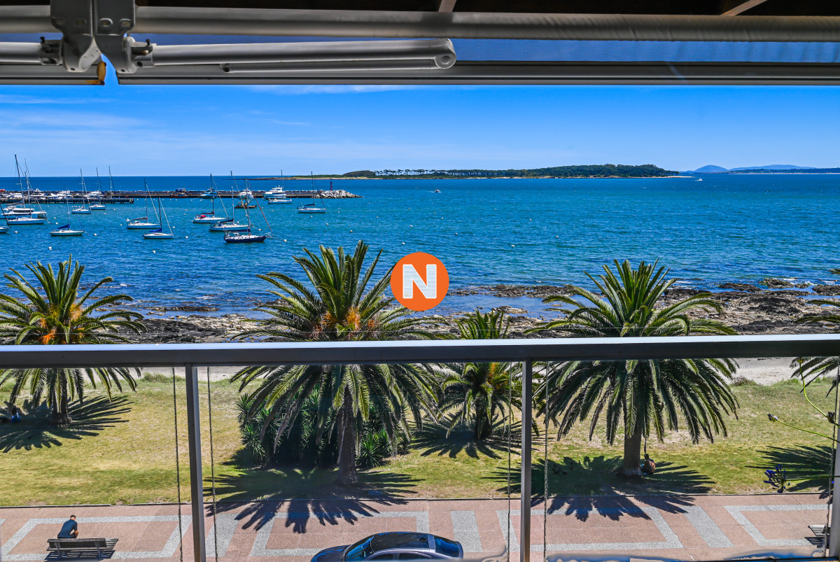 Apartamento Ref.9184 - Apartamento en venta y alquiler, Peninsula, Punta del Este, 3 Dormitorios.