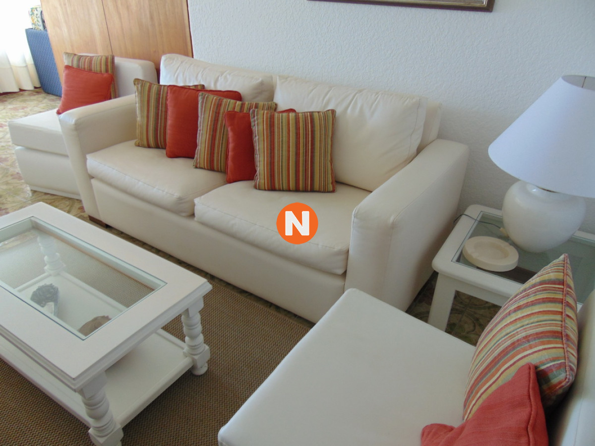 Apartamento Ref.215172 - Oportunidad Apartamento en Venta, 2 dormitorios