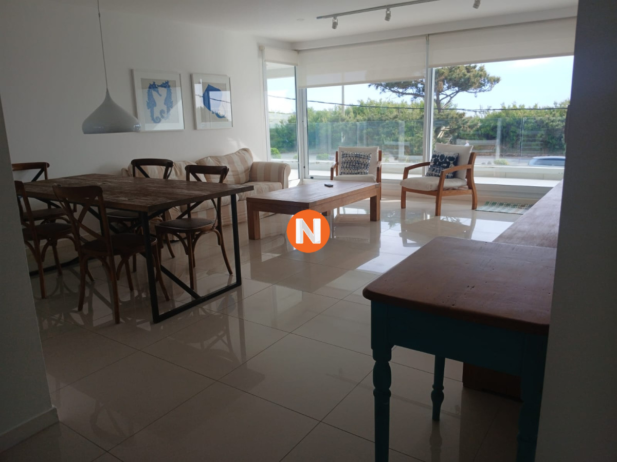 Apartamento Ref.224133 - Tu Refugio de Lujo en Mansa, Punta del Este