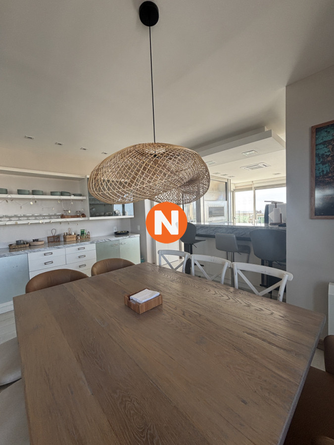 Apartamento Ref.224550 - Penthouse a la Venta, Edificio Imperiale