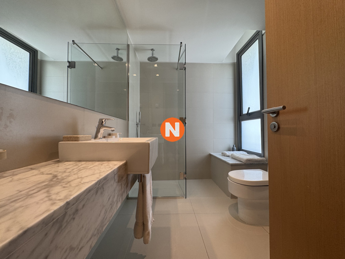 Apartamento Ref.224740 - TIBURON TERRAZAS BARRA APARTAMENTO VENTA DE 3 SUITES + DEPENDENCIA PUNTA DEL ESTE