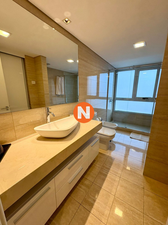 Apartamento Ref.202410 - Penthouse Dúplex de Lujo en la Península - 4 Suites, Piscina Privada y Vista Única al Puerto