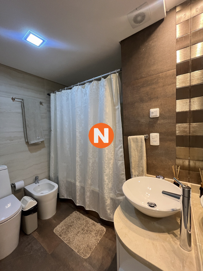 Apartamento Ref.223991 - Venta de apartamento dos dormitorios en Torre de Categoria