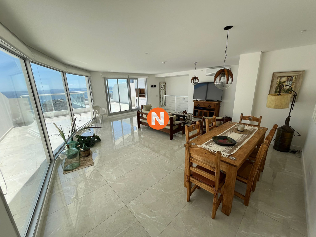 Apartamento Ref.221849 - Hermoso Apartamento con Vista al Mar