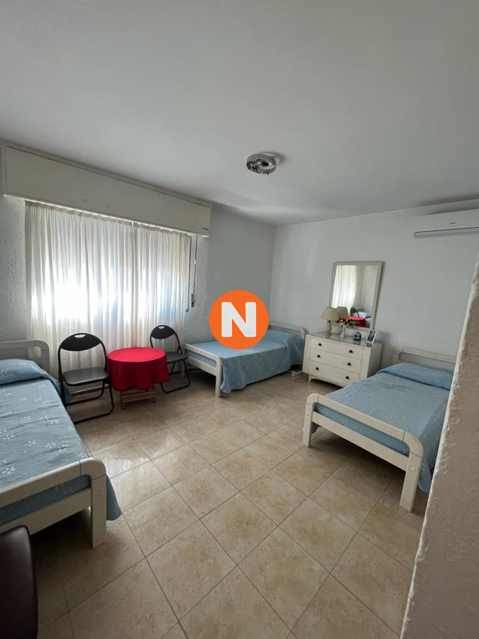 Apartamento Ref.213409 - Apartamento en Venta, 3 dormitorios, Peninsula