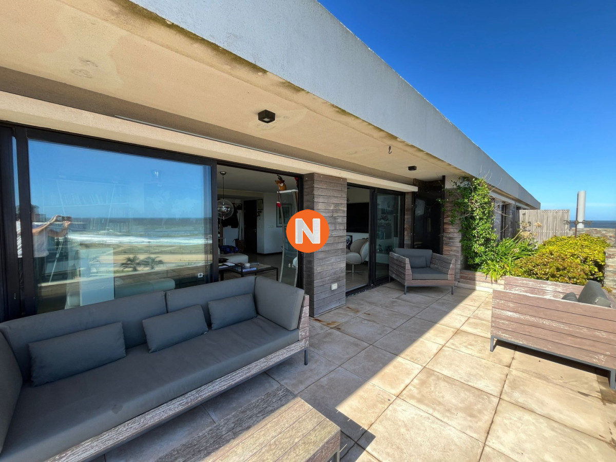 Apartamento Ref.225355 - Apartamento con vista al mar y gran ubicación 