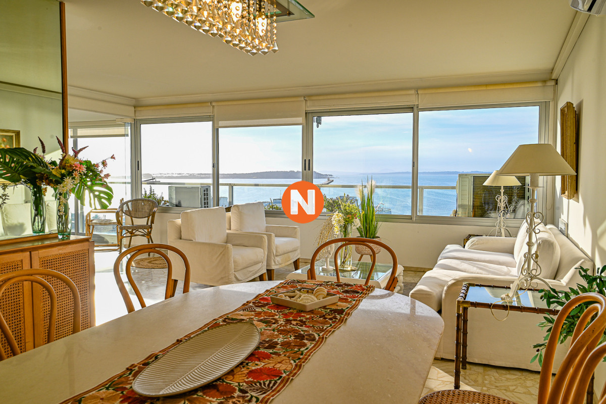 Apartamento Ref.223021 - Hermoso Apartamento en Venta en Zona Puerto