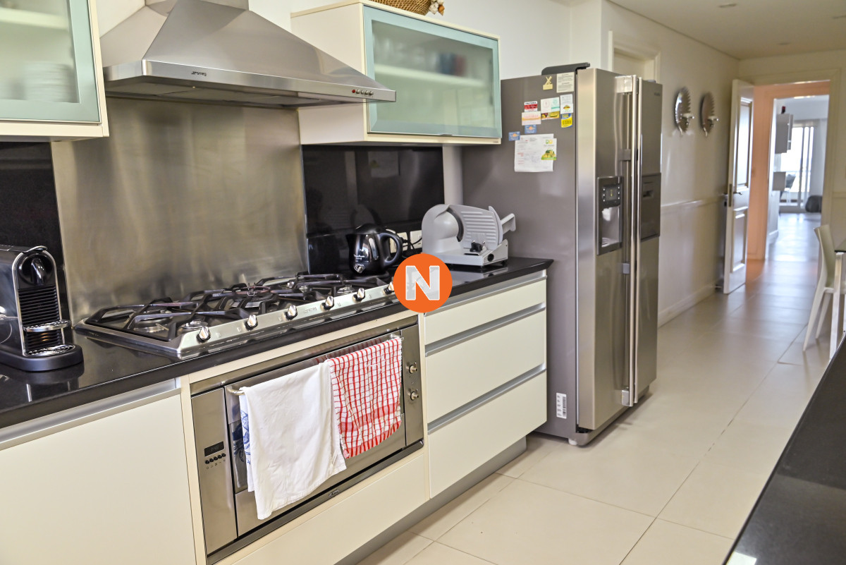 Apartamento Ref.155262 - Apartamento en Venta, Brava, Punta del Este, 3 Dormitorios.