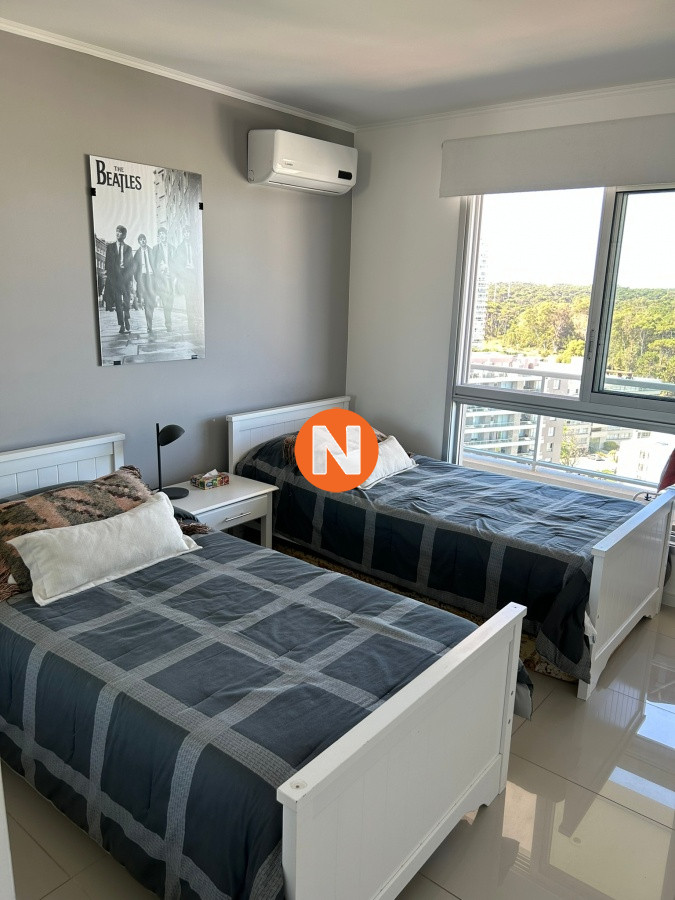 Apartamento Ref.201714 - Apartamento en Venta y Alquiler, Brava, Punta del Este, 2 Dormitorios.