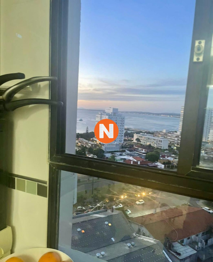Apartamento Ref.222085 - Apartamento 4 dorm. En Playa Brava Punta del Este 