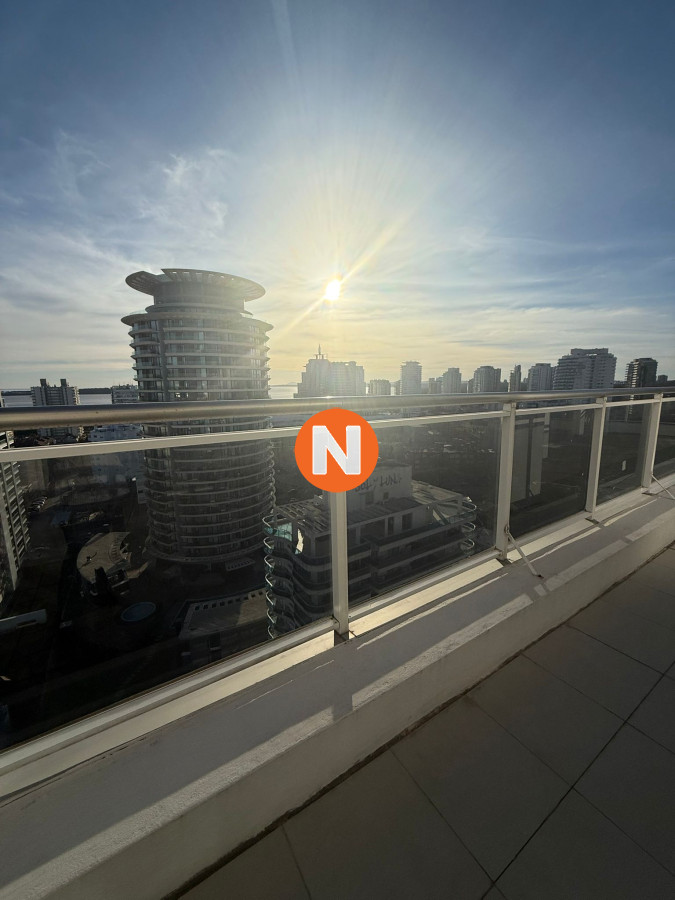 Apartamento Ref.223802 - PENTHOUSE VENTA TORRE DE CATEGORIA