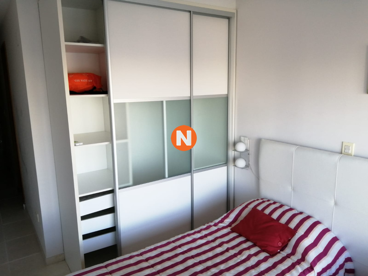 Apartamento Ref.7427 - Apartamento en Venta y Alquiler, Mansa, Punta del Este, 2 Dormitorios.