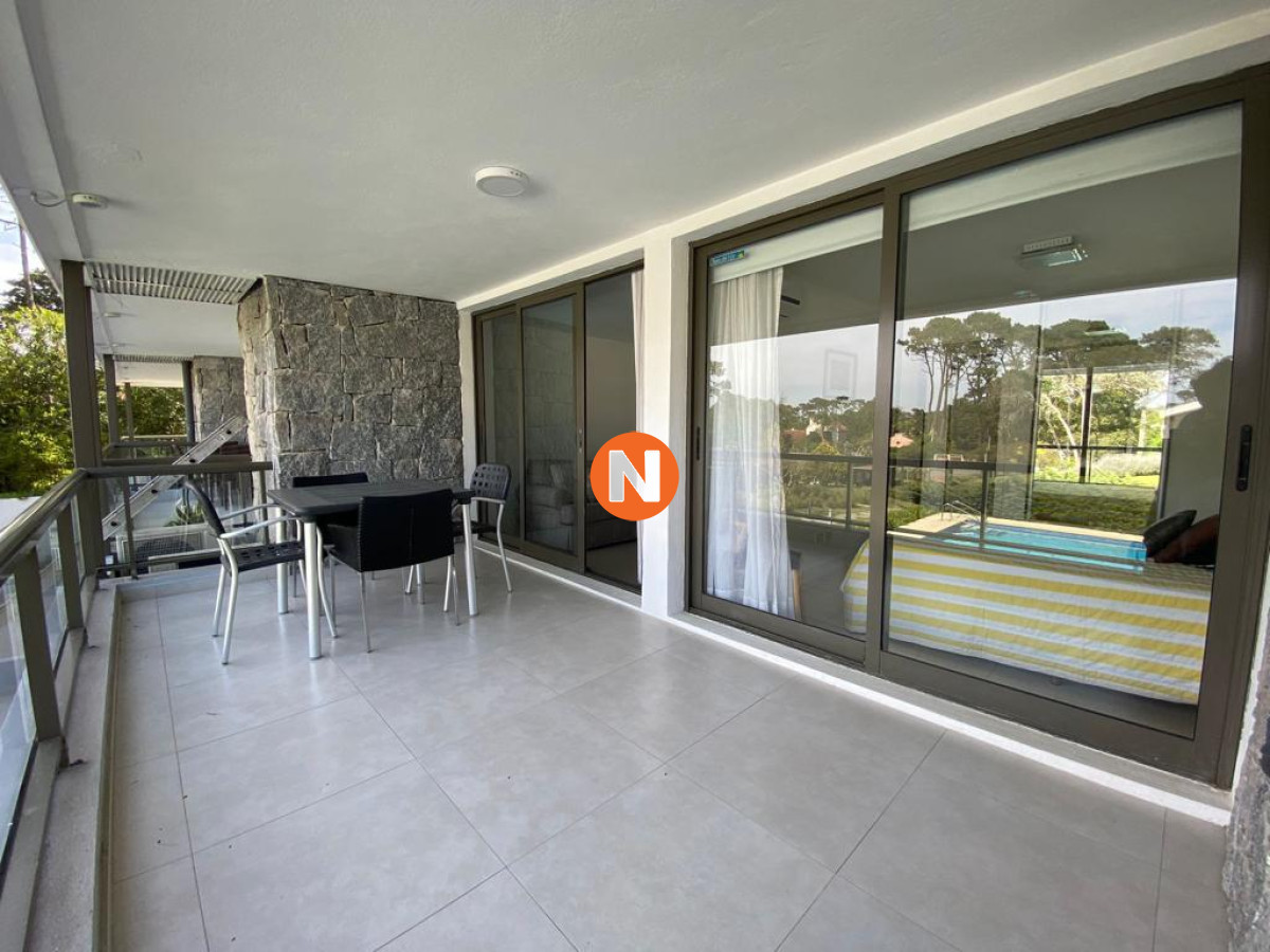 Apartamento Ref.219110 - VENTA DE ESPECTACULAR APARTAMENTO EN PUNTA DEL ESTE 