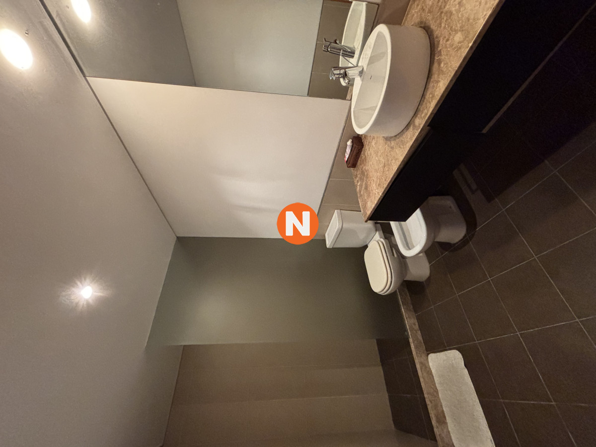 Apartamento Ref.200889 - Apartamento en Venta, Peninsula, Punta del Este, 3 Dormitorios.