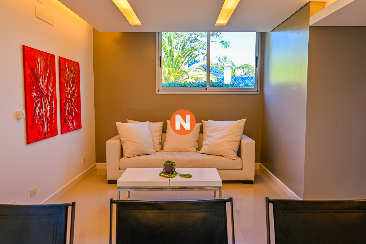 Apartamento Ref.223097 - Apartamento de 3 Dormitorios en Venta en la Brava
