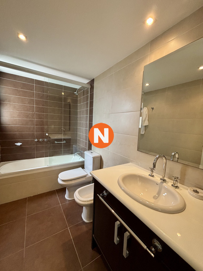 Apartamento Ref.201521 - Espectacular apartamento con vistas panorámicas a la Playa Brava