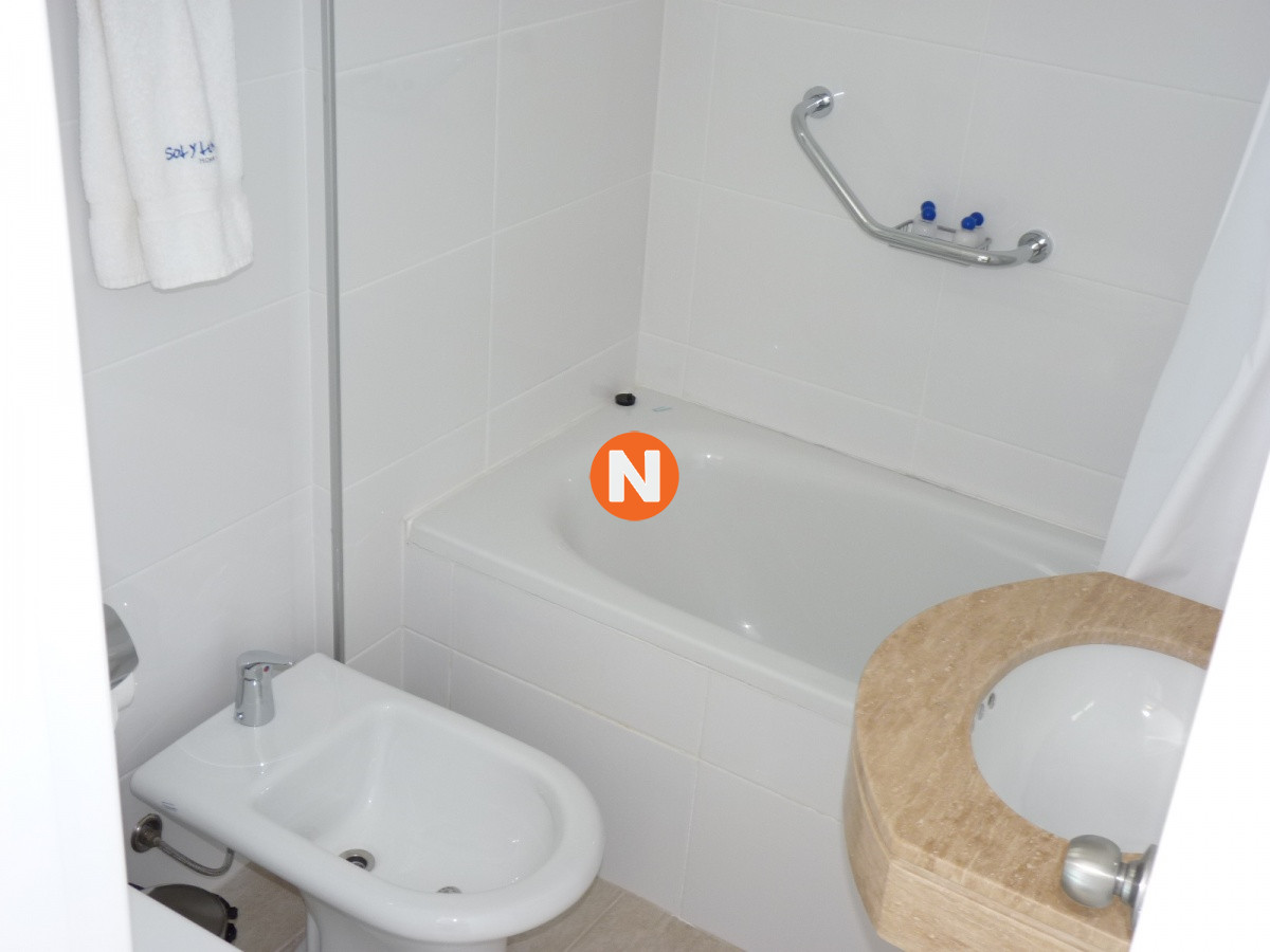Apartamento Ref.215125 - Apartamento en venta de 1 dormitorios, en Punta del Este 