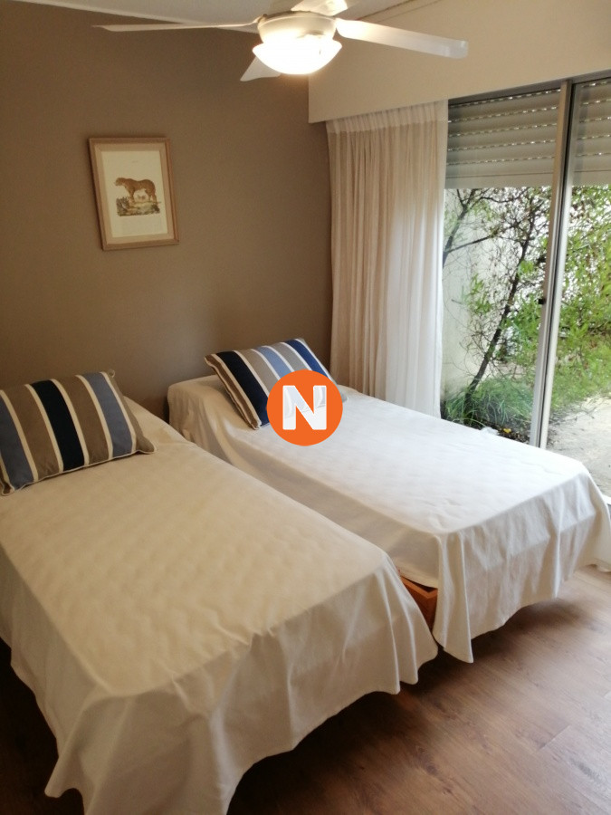 Apartamento Ref.215361 - Apartamento Primera Linea Peninsula 5 Dormitorios