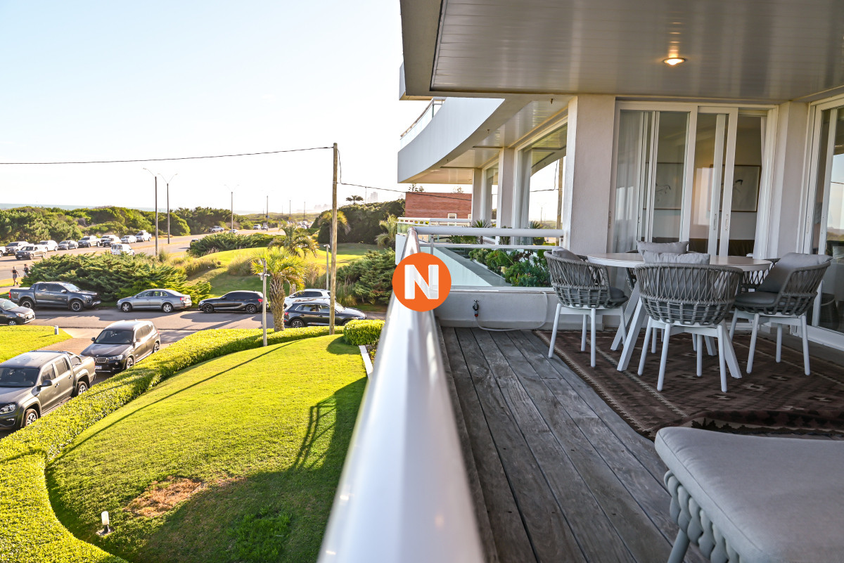 Apartamento Ref.155262 - Apartamento en Venta, Brava, Punta del Este, 3 Dormitorios.