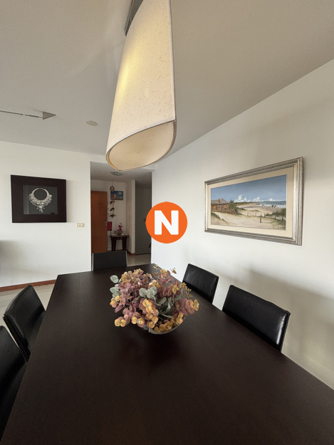 Apartamento Ref.200635 - Penthouse a la Venta, en Roosevelt, 3 dormitorios