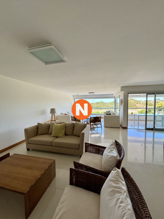 Apartamento Ref.224179 - Apartamento de lujo, 3 dormitorios + dependencia 