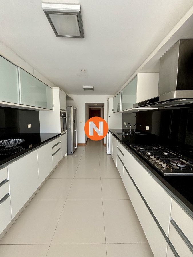 Apartamento Ref.224179 - Apartamento de lujo, 3 dormitorios + dependencia 