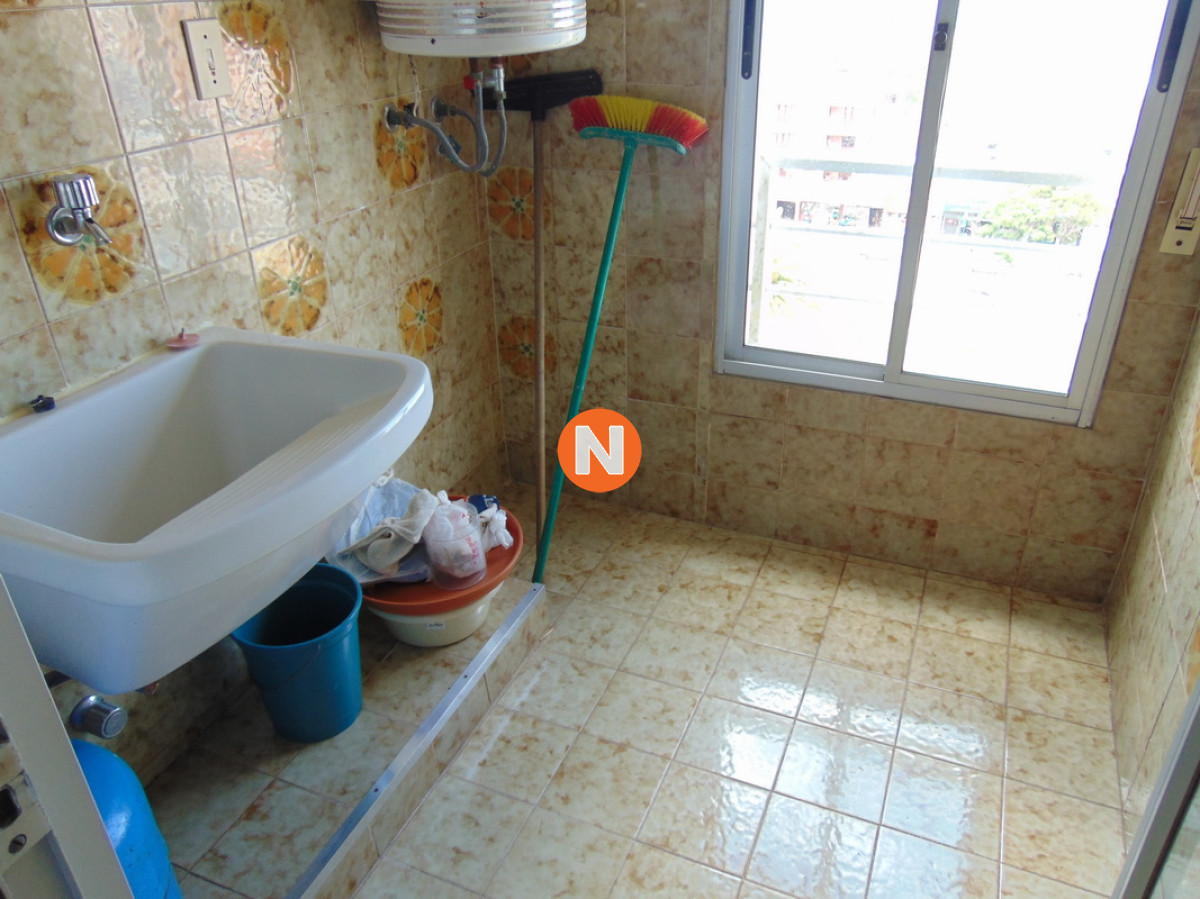 Apartamento Ref.215172 - Oportunidad Apartamento en Venta, 2 dormitorios
